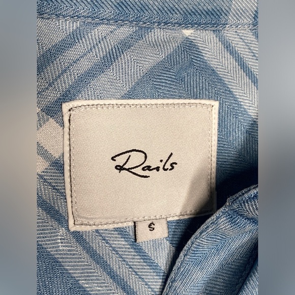 Rails Hunter Plaid Long Sleeve Button Down Shirt // Marine White - Picture 9 of 11